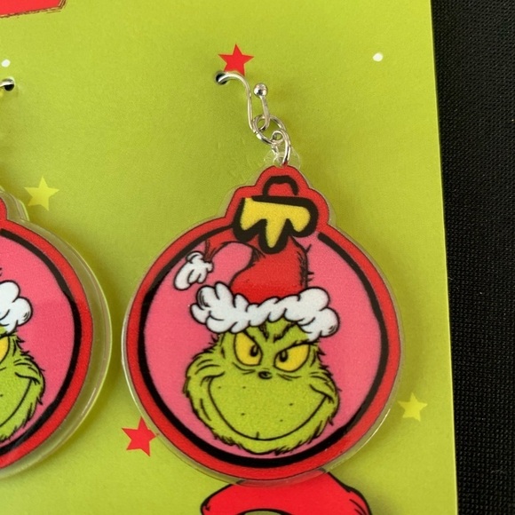 THE GRINCH dangle earrings - Picture 3 of 9